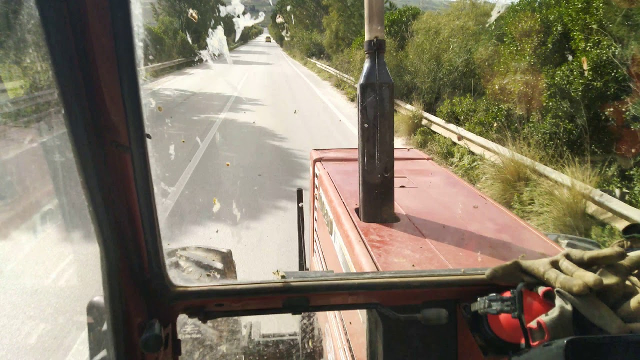 Watch Now FIATGEOTECH 100-90 DT anno 1995 40 KM/H FIATGEOTECH 100-90 DT anno 1995 40 KM/H