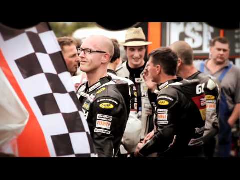 Triumph Street Triple-Cup