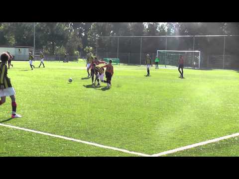 28 sept 2013 SCH'44 B1 - VV De Meern B2 com 1-3 Mooie redding keeper SCH