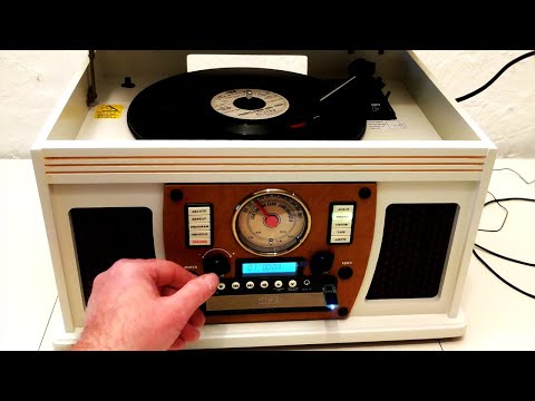 Features of the VICTROLA VTA-600B 8-IN-1 RECORD/CD/TAPE Player