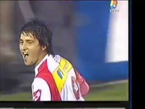 Leonardo Pisculichi vs Banfield (Apertura 2004)