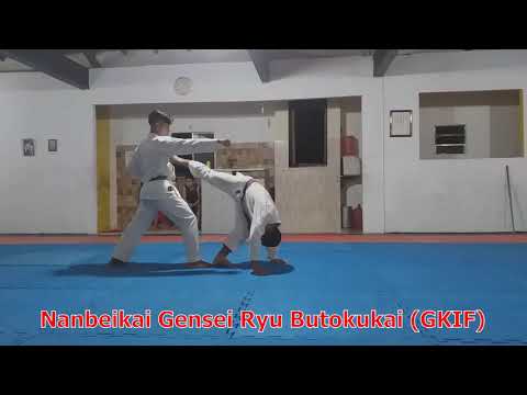parte de Bunkai do Kata Sansai - Gensei Ryu Butokukai (GKIF)