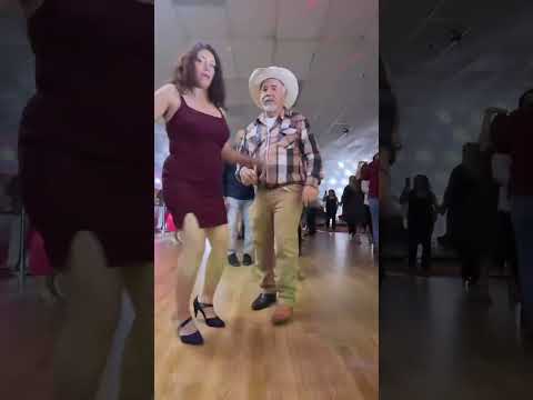 Bailando con Ricardin