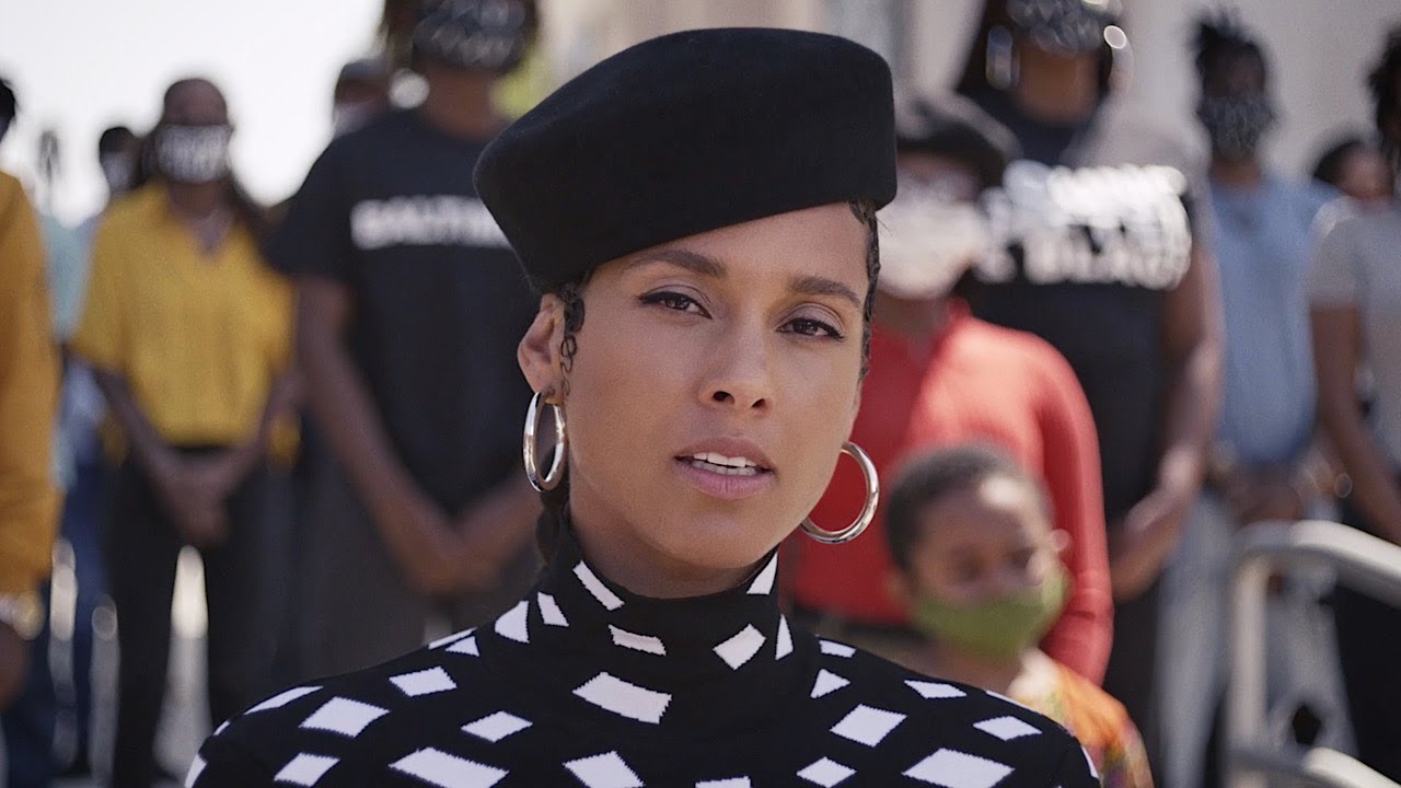 Alicia Keys — Lift Every Voice and Sing Performance