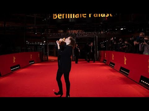 Berlinale: Drama "Alcarràs" von Carla Simón gewinnt den Goldenen Bären