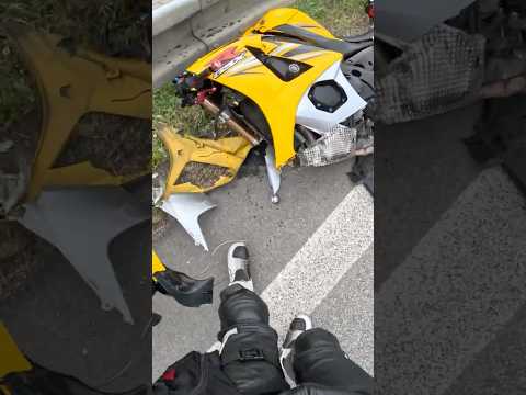 ROZCIĄŁ MOTOCYKL W PÓŁ!😱 WYPADEK NA SŁOWACJI!