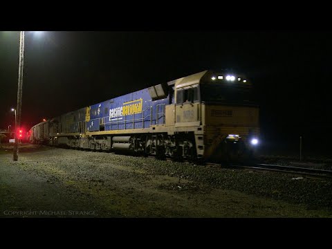 7PM5 Pacific National Freight At Night - PoathTV Australian Trains & Railways