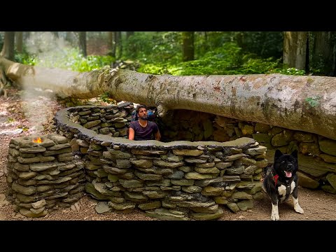 Building a Warm and Cozy Stone Shelter for Survival. 3 Days Solo Camping in Rain Forest. Bushcraft