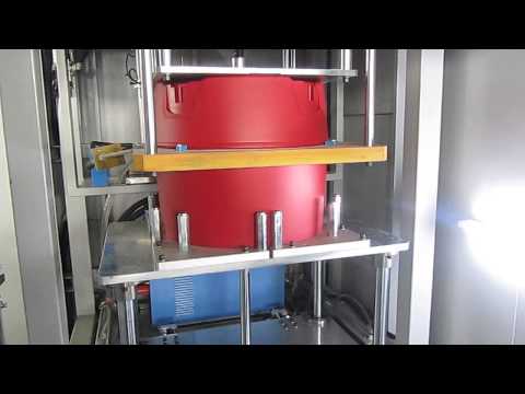 Working demonstration of plastic barrel welding machine