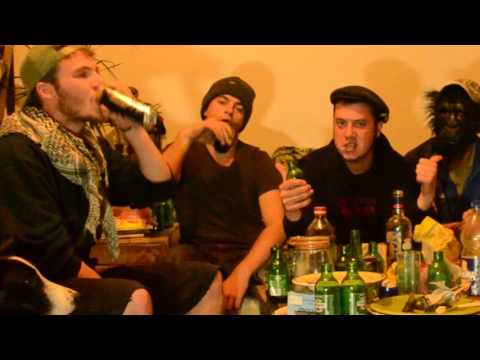 Sticky Snake (L'Alerte Rouge) - Incorruptible (Clip officiel)