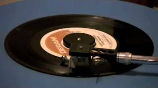 The Moody Blues - Tuesday Afternoon (Forever Afternoon) - 45 RPM - Original SHORT version