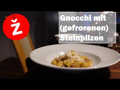 Frozen boletus, does it work? Yep, works really well ... here with homemade gnocchi.