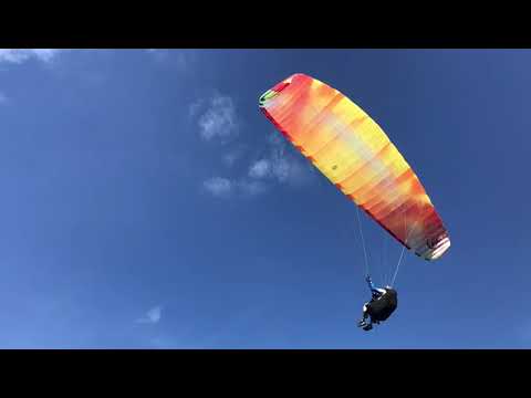 Pouso voo 204 de Parapente IKE Costa - 07/04/22 - São Vicente