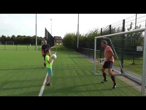 Opjestropdas.nl 27 aug 2016 VV De Meern 10 - OSM '75 6 bkr 1-12 Ruben stoomt Ed klaar