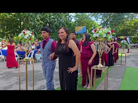 Me Invitaron A Una Bonita Graduación en Las Cañas, La Reina, Chalatenango, EL SALVADOR 2025.