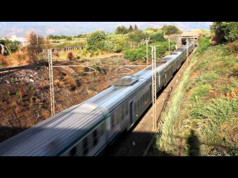 FS E464.222 in transito nei pressi di Colonna