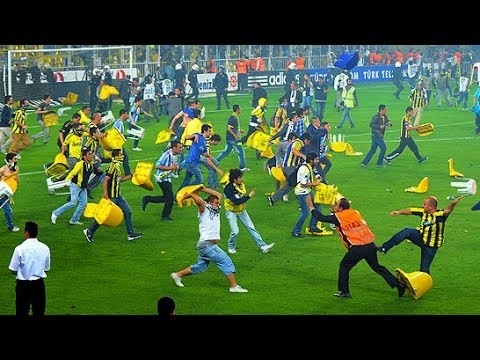 Top 10 Football Rivalries ● Most Dangerous Rivalry ● Old Firm, El Clasico, SuperClasico HD