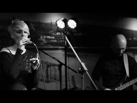 IRENA GIORGI & BABY UNIVERSE QUARTET - JOŠ UVIJEK VOLIM TE (LIVE)