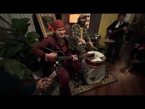 Big Thief - "Masterpiece" (Backstage at Forest Hills with the Double Infinity Band)