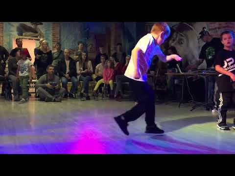 Bboy Rostis flow VS Bboy Dart