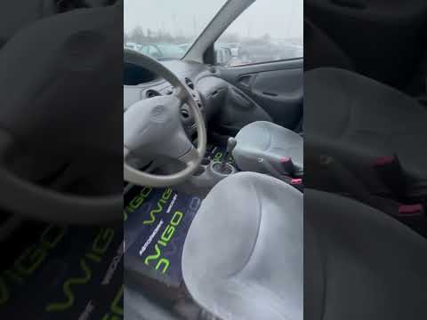 фото toyota yaris i 0