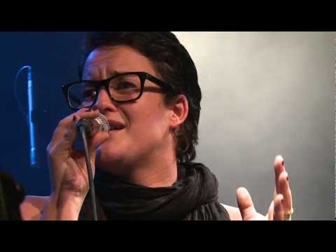 MARTINA BREZNIK - Tod & Tüfl - Benefiz Krebshilfekonzert 2012