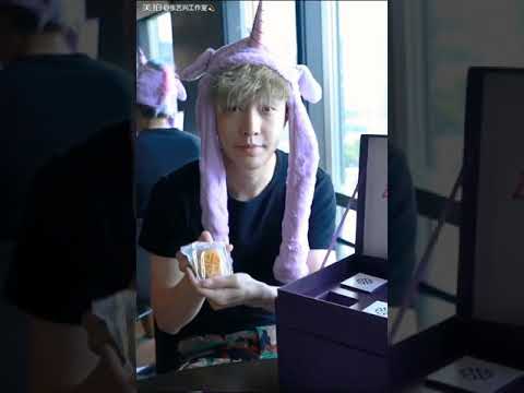 180924 ZHANG YIXING 张艺兴 LAY  一 Zhang Yixing Studio meipai