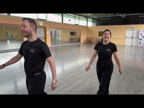 VIENNESE WALTZ CHANGE STEPS💚💙Dance pills with Matteo and Daniela! #youtuber #contentcreator