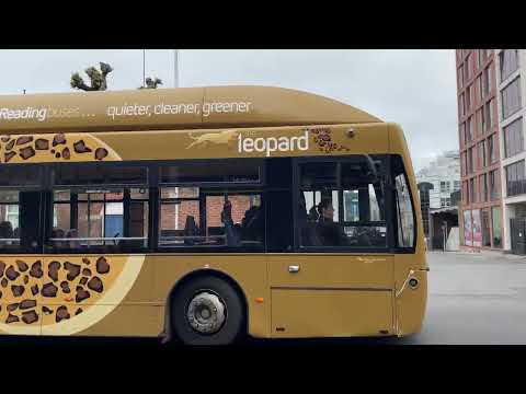 Reading Buses Enviro300 430 (YN14 MXZ) On Route 3 To Arborfield Green