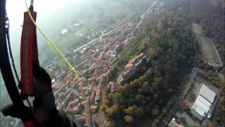preview picture of video 'Paragliding over Caselette from Monte Musine'