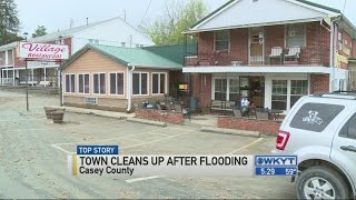 Casey County town cleans up after flooding