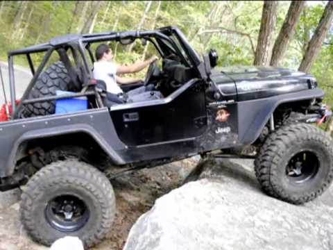 Jeep YJ with Clayton  Long Arm at Nova 4x4 Trail Fest 2010
