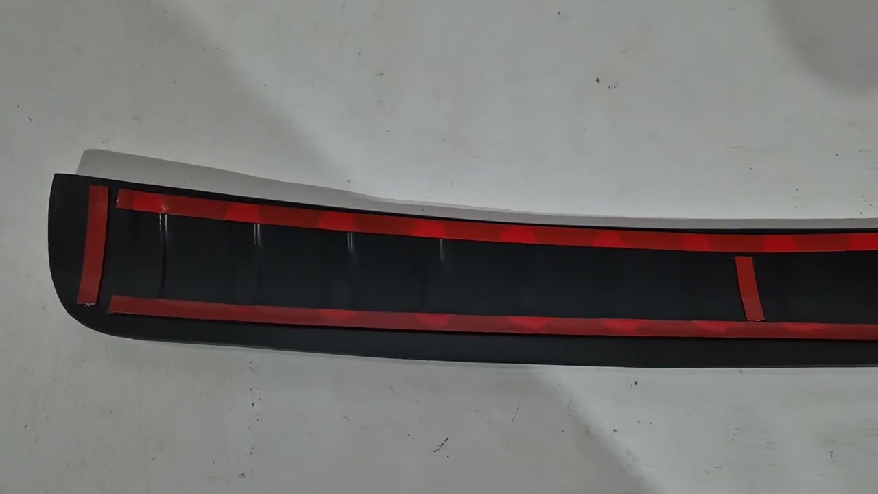 Volkswagen Touran 2003–2010 Bagkofangerbeskytter (ABS, Esa) Video 1