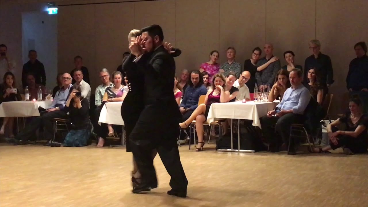 2019 Muc - Tango Weltmeister 2018 - Carla Rossi & Jose Luis Salvo (2/4)