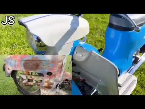 Motorcycle Jawa 50 2 stroke old engine 1977 restoration abandoned