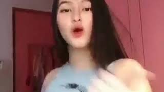 Download lagu story wa cewek cantik montok seksi || goyang hot mp3