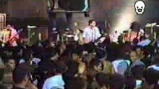 NOFX - Showerdays (Live Fundição Progresso RJ Brazil 1997)