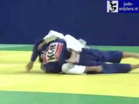 Judo 2009 Paris: Kim (KOR) - van Snick (BEL) [-48kg] bronze.