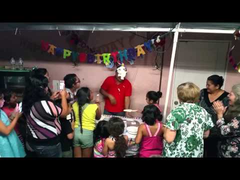 Marco Tulio's Birthday Cake Smash