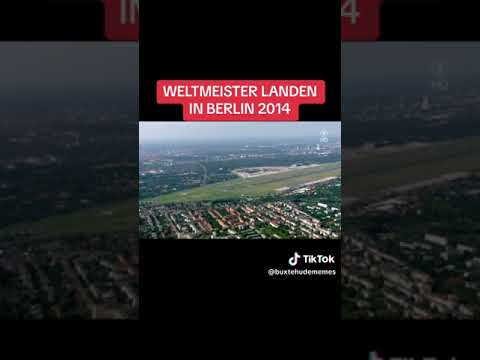 Weltmeister Flugzeug 2014 ist in Berlin Gelandet Da Hat Deutschland Denn 4 Sterne Geholt 🥅⚽🥅🏆🏅⭐⭐⭐⭐🇩🇪