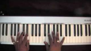 Keep On Moving On - Hezekiah Walker - Piano Tutorial
