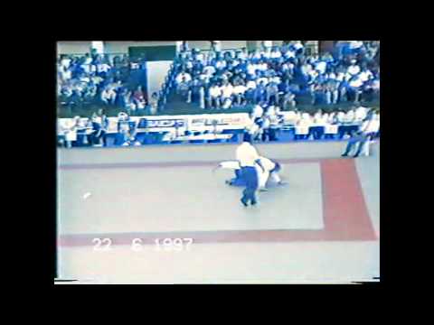 Dario Romano warming session.wmv