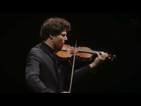 Augustin Hadelich plays Bach Sarabande from Partita no. 2 (Live November 2021)