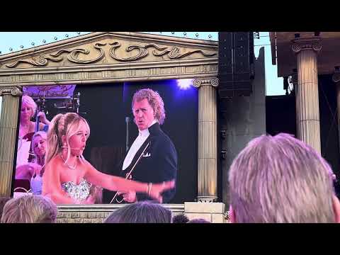 Spectacular! Emma Kok sings the Earth Song with André Rieu live at Vrijthof Maastricht 2025