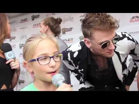 Kids Interview Bands -  Machine Gun Kelly