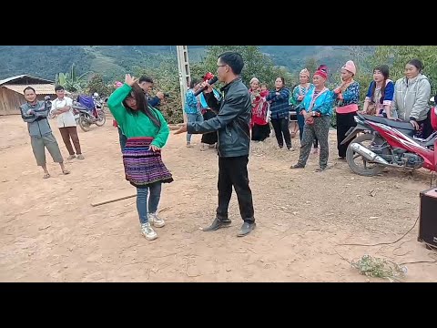 Yeej yaj - zoo li kuv zoo li koj - hu nkauj xyoo tshiab 2021.