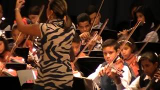 preview picture of video 'Aires de Venezuela, Orquesta infantil de Carupano'
