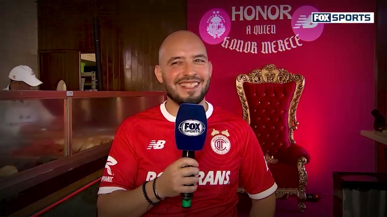 ¡Llévele su TORTA DEL BICAMPEONATO! Con degustación, el TOLUCA dio a conocer su JERSEY CONMEMORATIVO