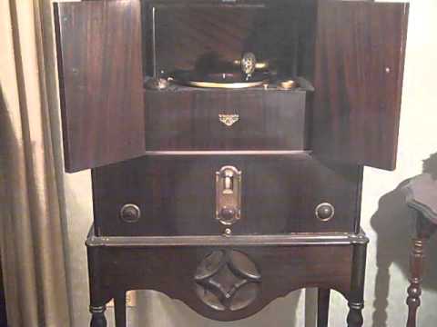 SAVOY ORPHEANS - COPENHAGEN - ROARING 20'S VICTROLA RADIOLA