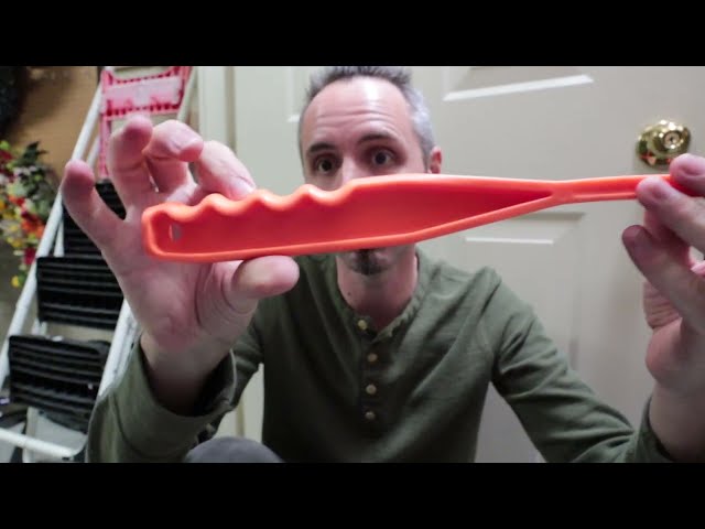 Best Ergonomic Ball Thrower for Dogs: Keep Playtime Fun and Easy - alternate angle